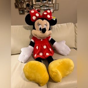 Disney Minnie 35 inch new with tags.